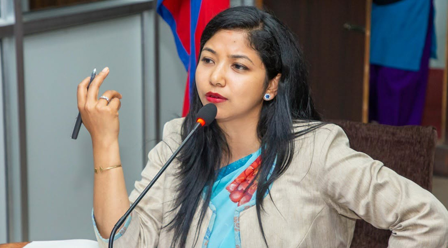 नदी किनारका अनधिकृत संरचना हटाउँदा मानवीय संवेदना ख्याल गरिनेछ : सुनिता डंगोल