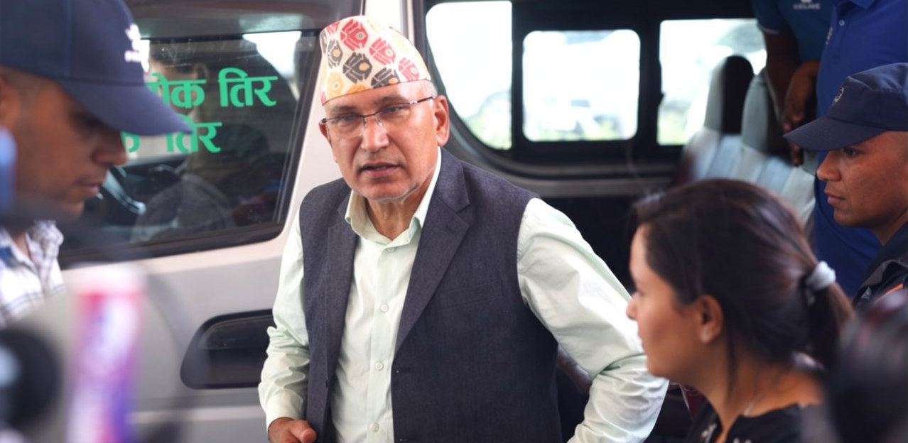 विष्णु पौडेललाई गैरकानुनी रूपमा थुनिएको भन्दै श्रीमती दोमाया पुगिन् सर्वोच्च
