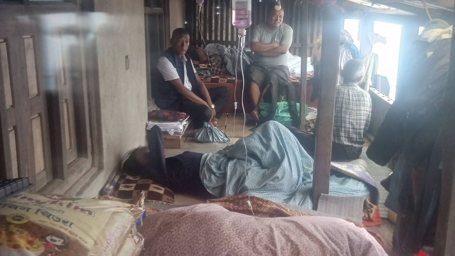 काभ्रेको महाभारत–२ मा झाडापखाला र ज्वरोका तीन बिरामी, स्वास्थ्यकर्मी गाउँमै खटिए