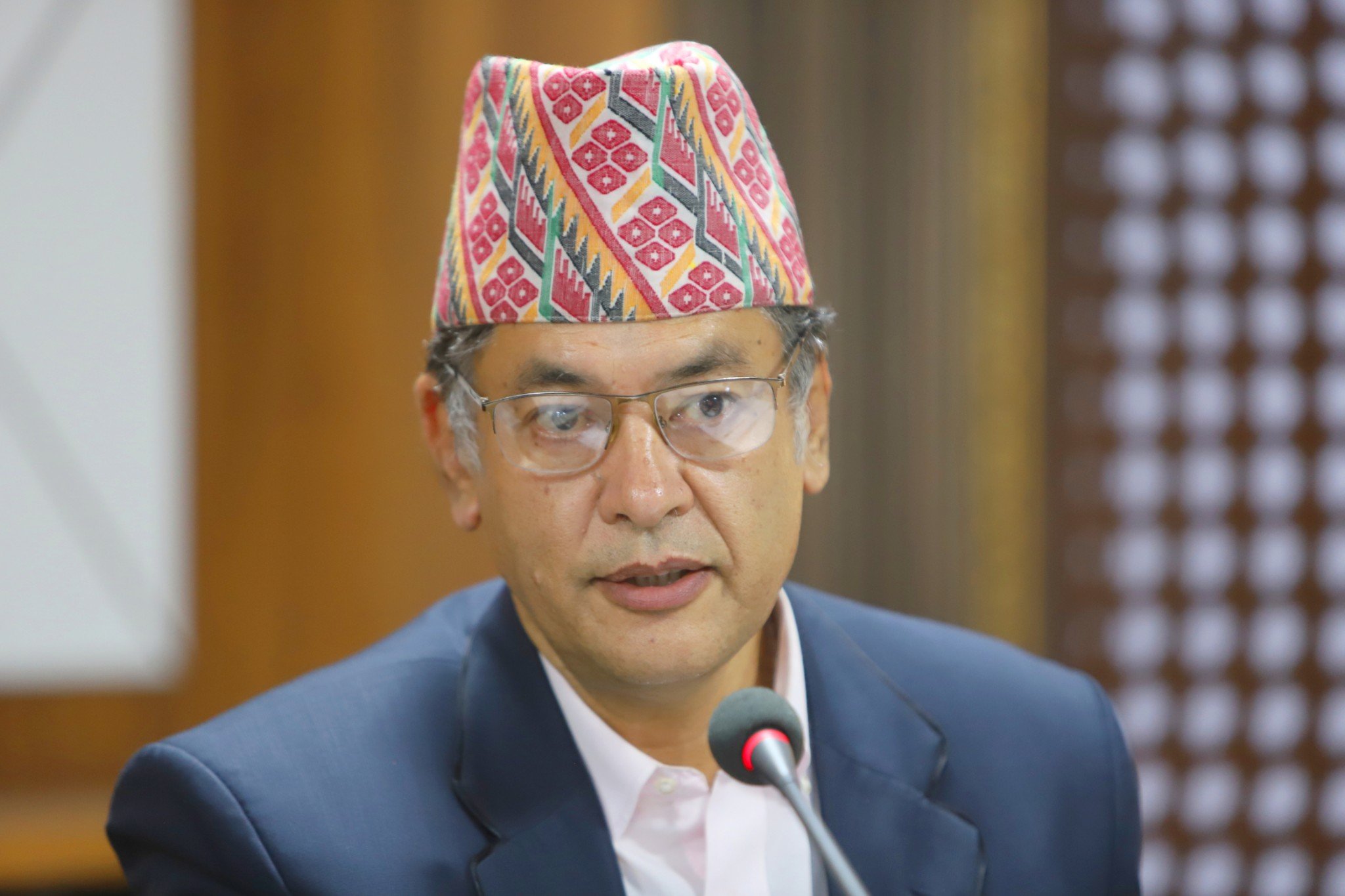 हितेन्द्रदेव शाक्यको रिटमा सर्वोच्च अदालतद्वारा कारण देखाउ आदेश