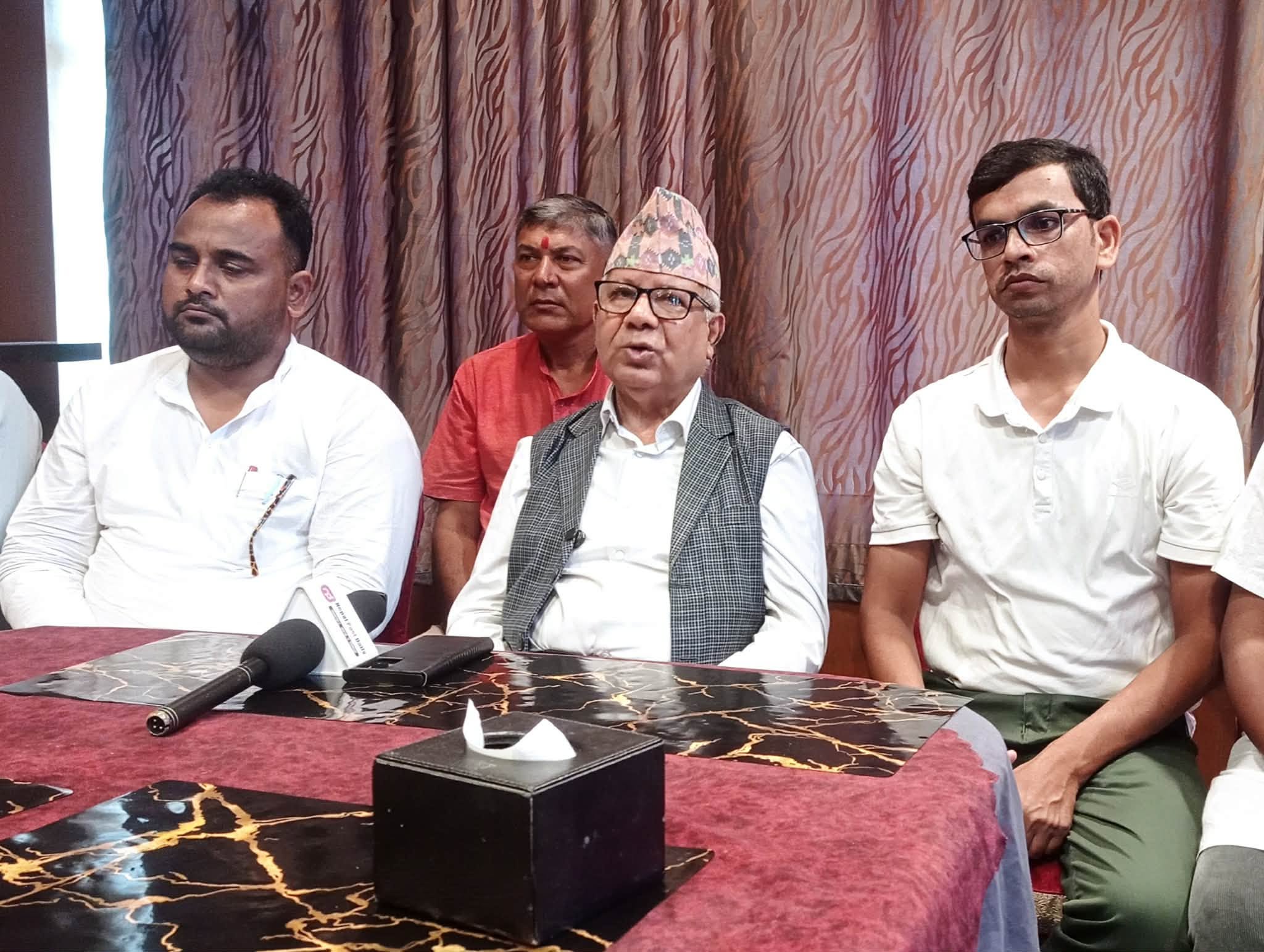संविधानको रक्षार्थ परिवर्तनकारी शक्ति एक हुनुको विकल्प छैन : नेपाल