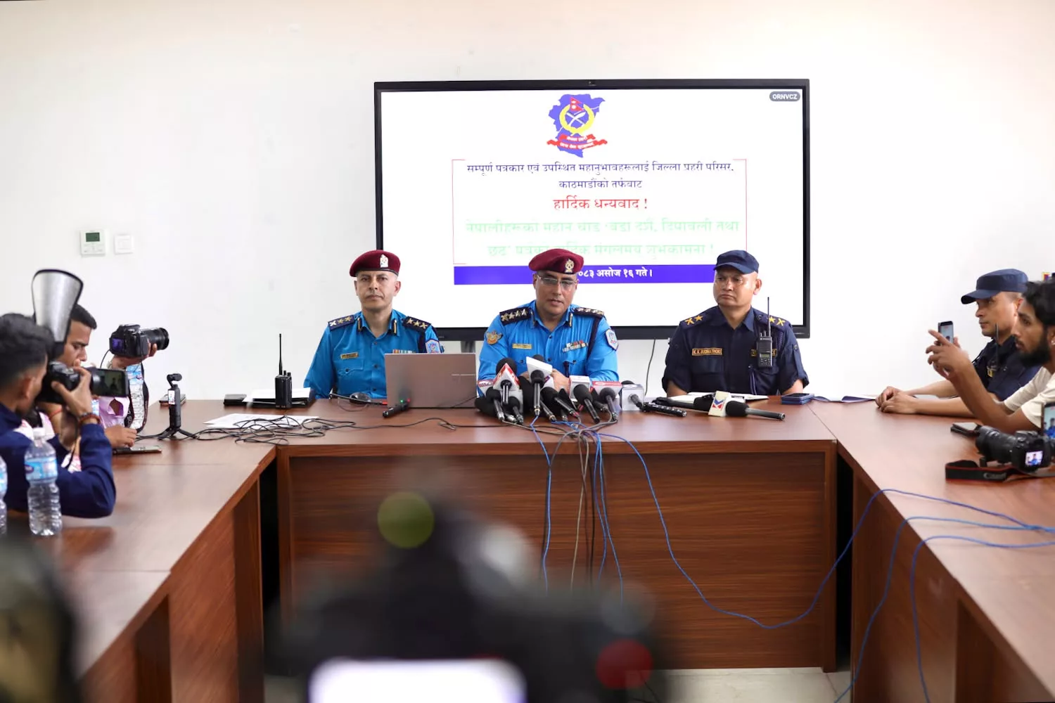 दसैँमा काठमाडौँ छाड्ने नागरिकलाई प्रहरीको १३ बुँदे सुझाव