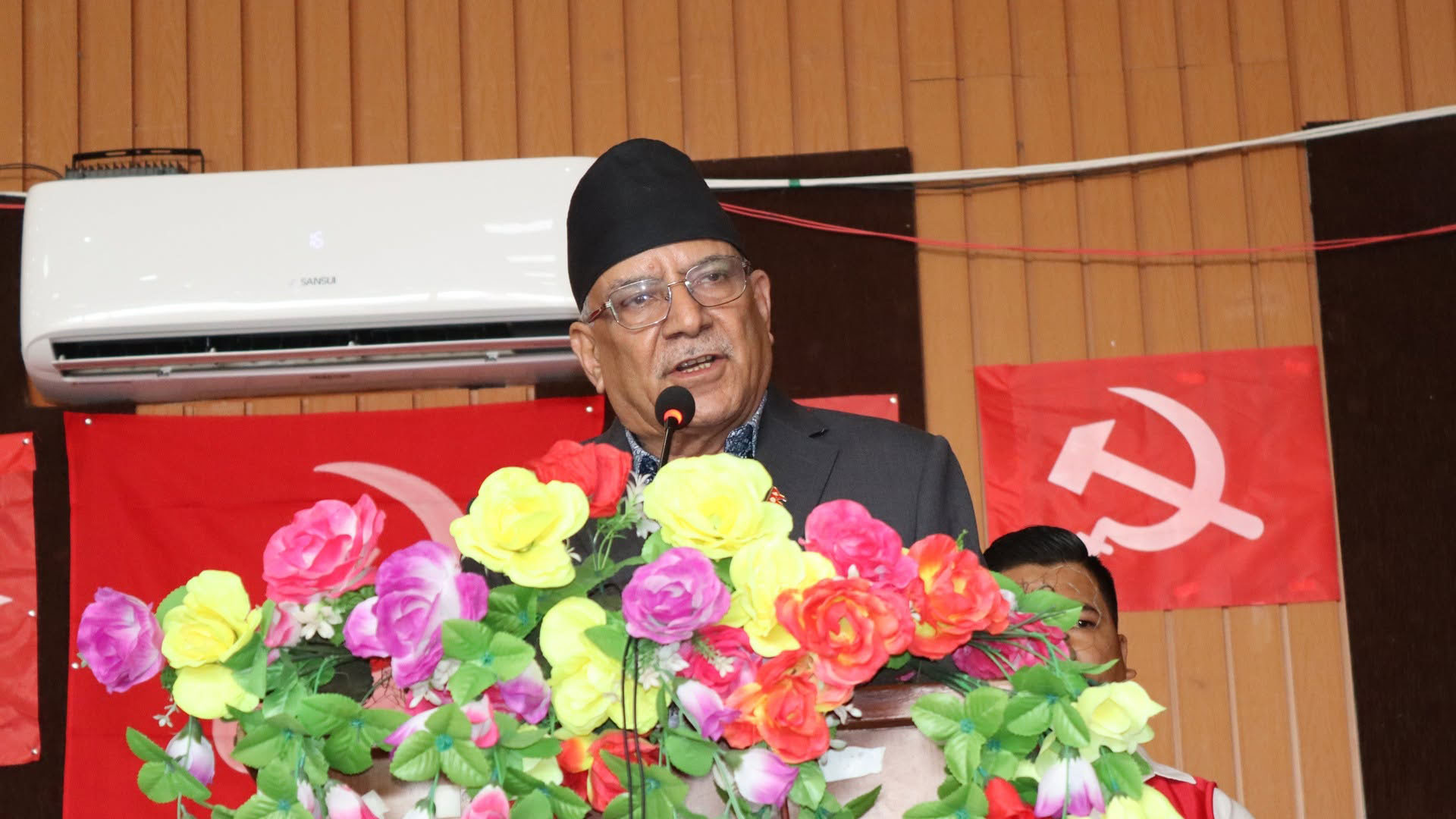 सडक आन्दोलन र स्थानीय निर्वाचनमा एमालेसँग मिलेर जान्छौँ : प्रचण्ड